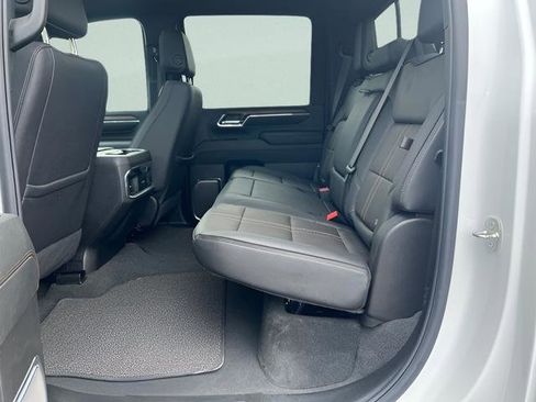 Used 2024 Chevrolet Silverado 3500 High Country w/ High Country Premium Package image 23