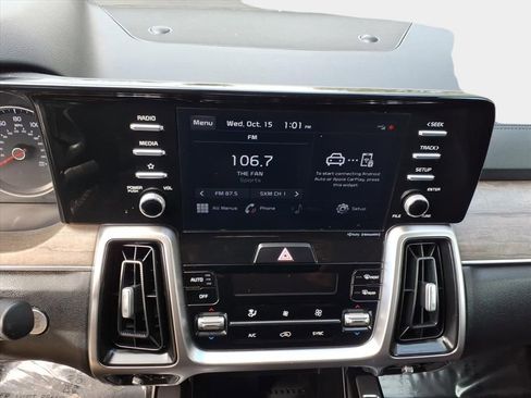 Used 2021 Kia Sorento EX w/ Panoramic Sunroof Package image 22