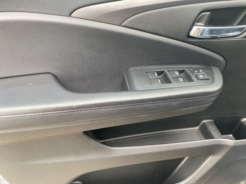 Used 2022 Honda Pilot Special Edition image 36