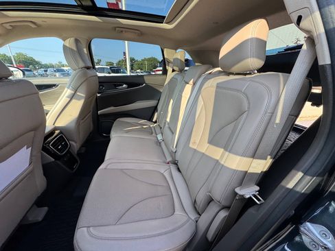 Used 2022 Lincoln Nautilus Reserve w/ Luxury Package AWD/4WD image 22