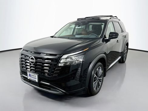 New 2026 Nissan Pathfinder Platinum AWD/4WD image 5
