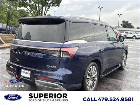 Used 2025 INFINITI QX80 Sensory AWD/4WD image 3