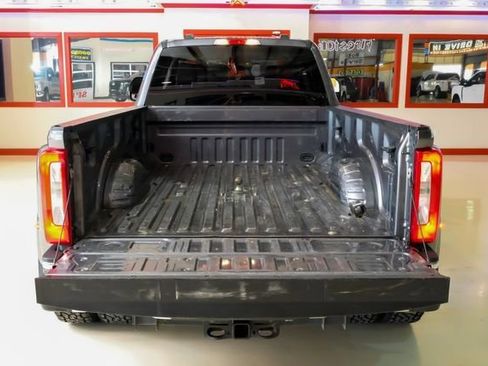 Used 2023 Ford F350 XLT w/ FX4 Off-Road Package AWD/4WD image 8