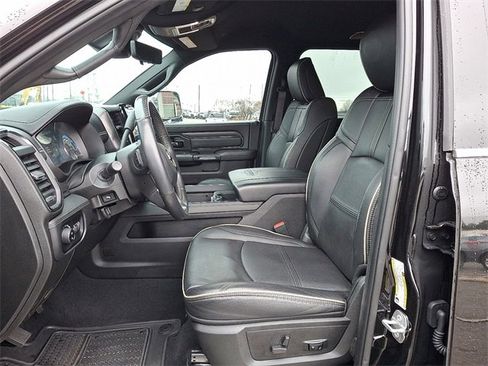 Used 2022 RAM 2500 Limited image 10