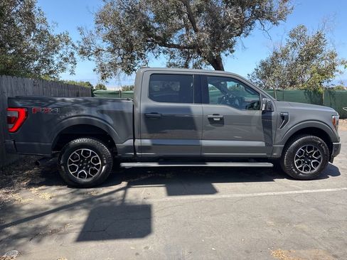 Used 2021 Ford F150 Lariat w/ Equipment Group 502A High AWD/4WD image 3