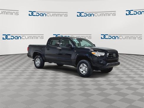 Used 2021 Toyota Tacoma SR image 3