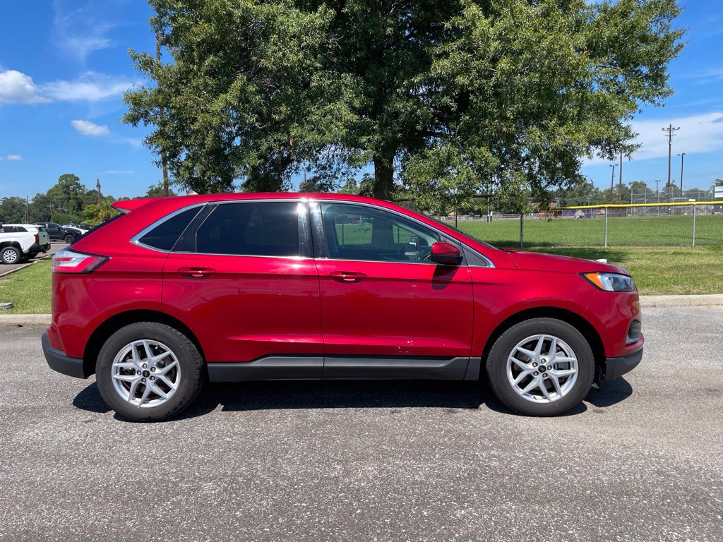 Used 2024 Ford Edge SEL AWD/4WD image 8