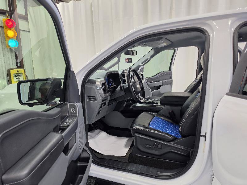 Used 2022 Ford F150 XLT w/ Equipment Group 302A High AWD/4WD image 17
