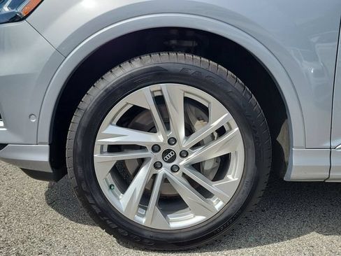 Used 2021 Audi Q7 2.0T Premium Plus AWD/4WD image 6