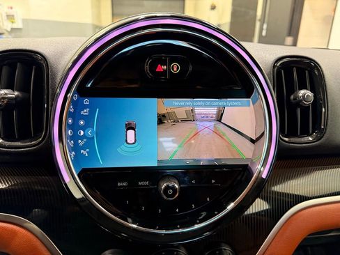 Certified 2023 MINI Cooper Countryman S w/ Signature Upholstery Package image 17