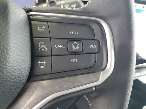 New 2026 Jeep Grand Wagoneer Limited AWD/4WD image 25