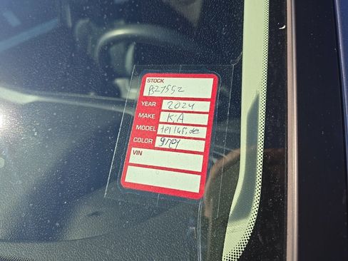 Used 2024 Kia Telluride EX image 6