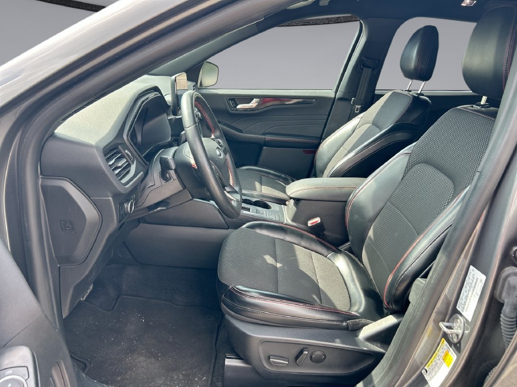 Used 2024 Ford Escape ST-Line FWD image 11