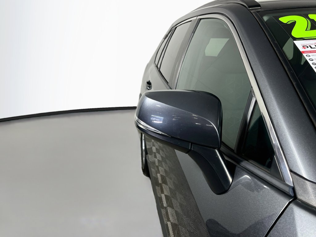Used 2021 Toyota RAV4 XLE AWD/4WD image 10