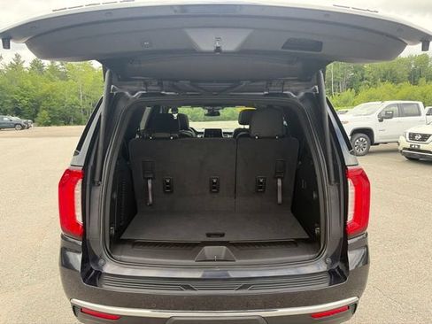 Used 2023 GMC Yukon SLT AWD/4WD image 6