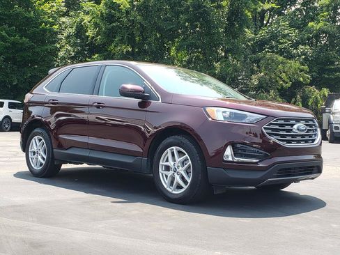 Used 2022 Ford Edge SEL w/ Convenience Package AWD/4WD image 3