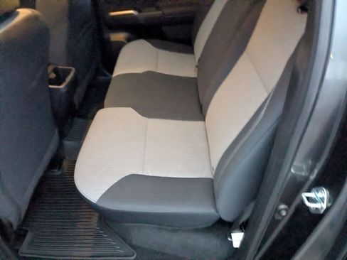 Used 2021 Toyota Tacoma TRD Sport image 18