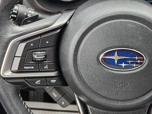 Used 2022 Subaru Ascent Limited AWD/4WD image 16