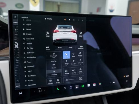 Used 2022 Tesla Model X AWD/4WD image 38