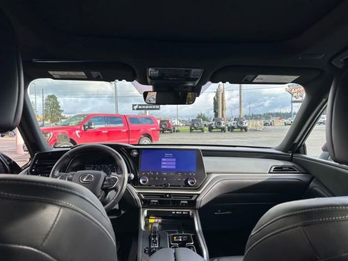 Used 2024 Lexus TX 350 AWD image 24