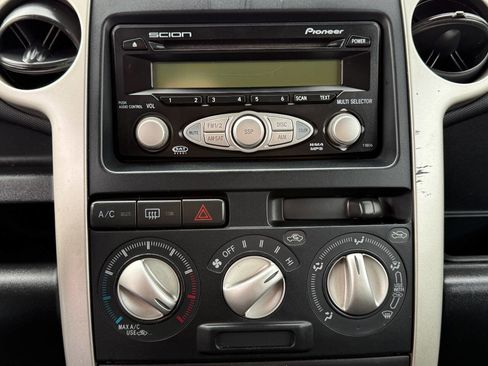 Used 2006 Scion xB image 24