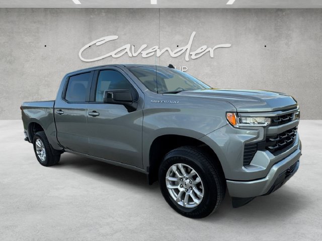 Used 2026 Chevrolet Silverado 1500 RST AWD/4WD image 2
