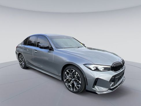 Used 2025 BMW 330i Sedan w/ M Sport Package image 11