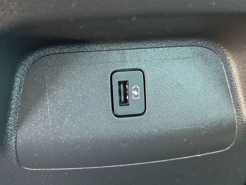 Used 2024 Nissan Sentra SR FWD image 21