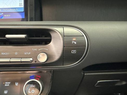 Used 2026 Hyundai Palisade SEL FWD image 47