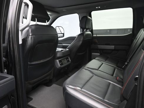 Used 2024 Ford F350 Lariat w/ Lariat Ultimate Package AWD/4WD image 2