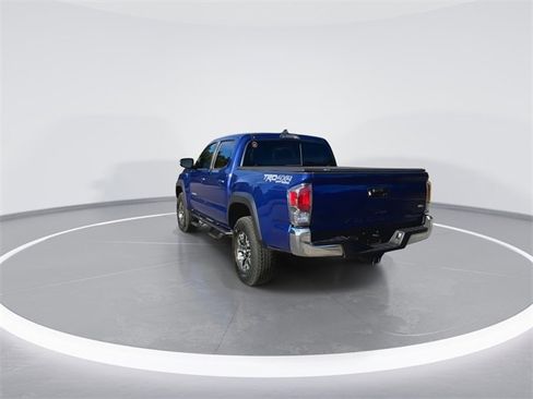 Used 2023 Toyota Tacoma TRD Off-Road image 8