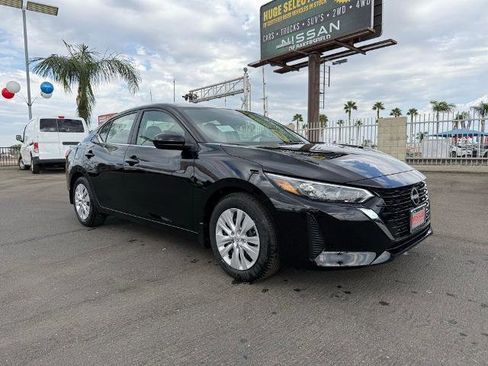 New 2025 Nissan Sentra S image 1