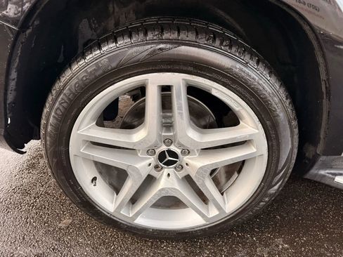 Used 2014 Mercedes-Benz GL 550 4MATIC image 48