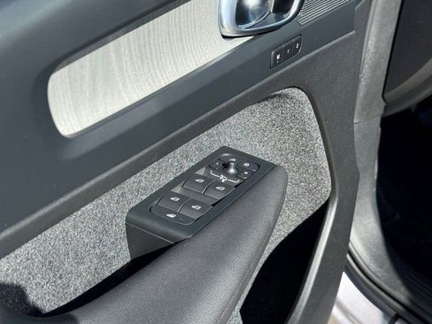 New 2026 Volvo XC40 B5 Plus w/ Protection Package Premier image 17