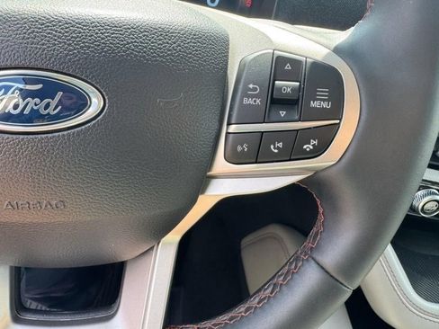 Used 2025 Ford Explorer Active w/ Active Comfort Package AWD/4WD image 24