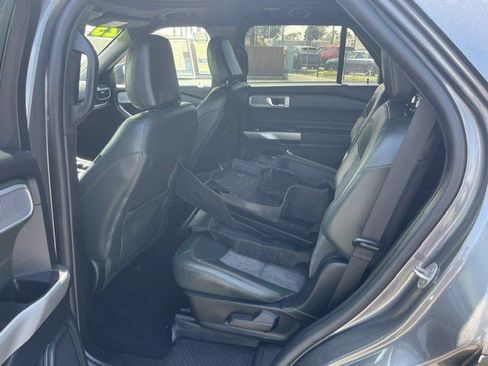 Used 2023 Ford Explorer Timberline w/ Timberline Technology Package AWD/4WD image 13