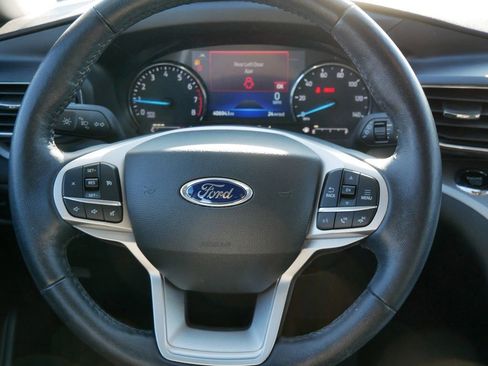 Certified 2023 Ford Explorer XLT w/ Equipment Group 202A image 18