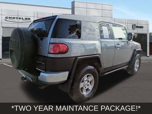 Used 2010 Toyota FJ Cruiser 4WD image 3