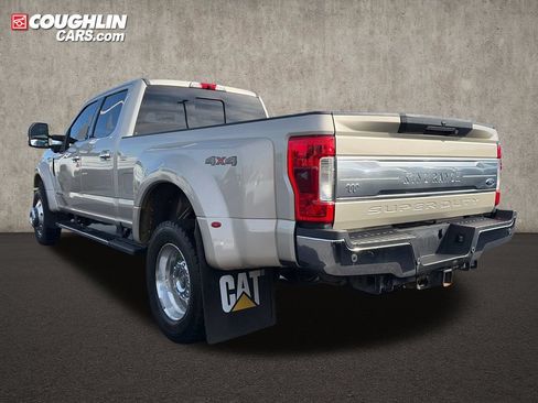 Used 2017 Ford F450 King Ranch w/ Tow Technology Bundle AWD/4WD image 6