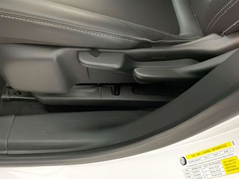 Used 2024 Buick Encore GX Sport Touring AWD/4WD image 29