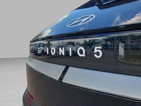 New 2026 Hyundai Ioniq 5 SE image 7