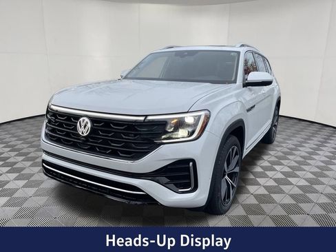 New 2026 Volkswagen Atlas SEL Premium R-Line AWD/4WD image 3
