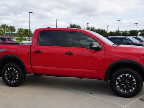 Used 2023 Nissan Titan PRO-4X w/ Pro-4x Convenience Package image 4