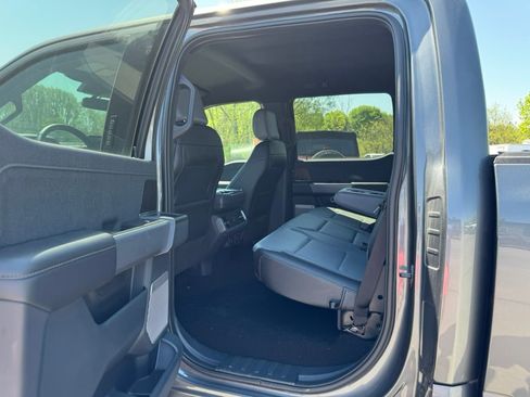 New 2023 Ford F150 Lightning Lariat AWD/4WD image 21