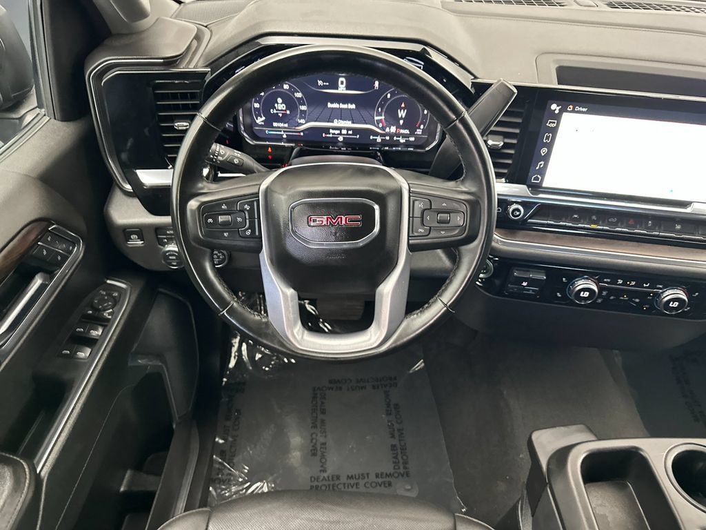 Used 2025 GMC Sierra 1500 SLT AWD/4WD image 13