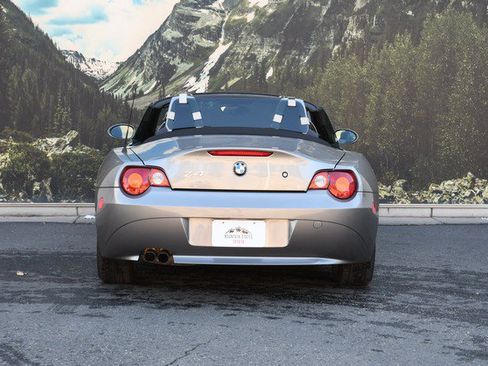 Used 2003 BMW Z4 3.0i RWD image 10