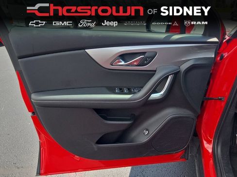 Used 2024 Chevrolet Blazer LT w/ Convenience Package FWD image 19
