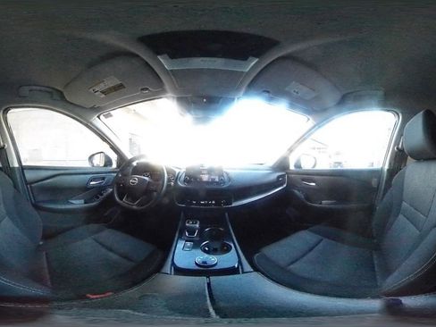 Used 2025 Nissan Rogue SV AWD/4WD image 44