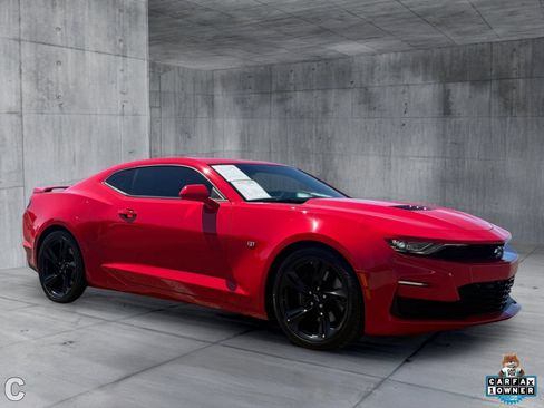 Certified 2023 Chevrolet Camaro SS RWD image 7