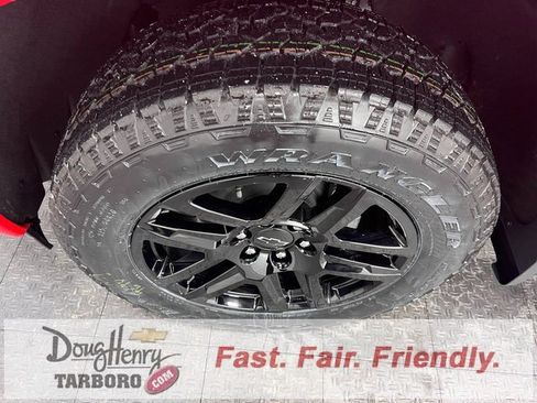 New 2026 Chevrolet Silverado 1500 Custom w/ Turbomax Blackout Package image 22